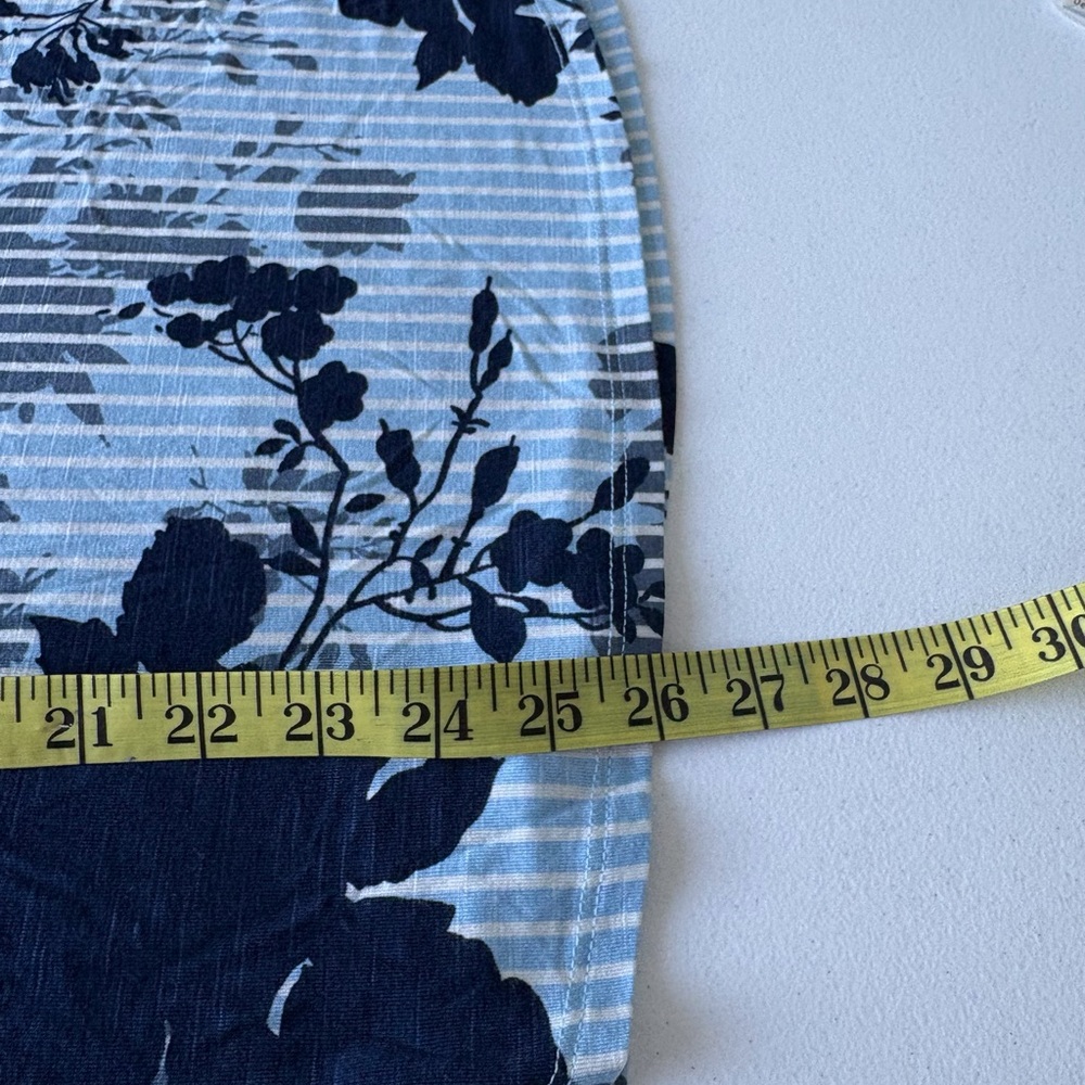 WHBM XL Floral V Neck Ruffle Short Sleeve NWT Blue Floral Stripe‎ Casual Travel - Picture 13 of 13